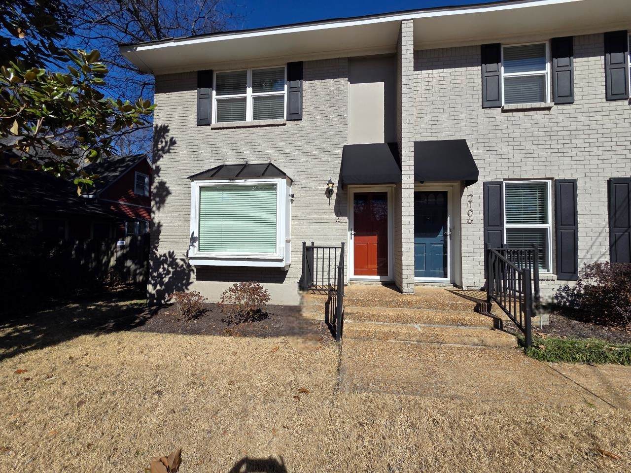 2104 Harbert Ave - Photo 1