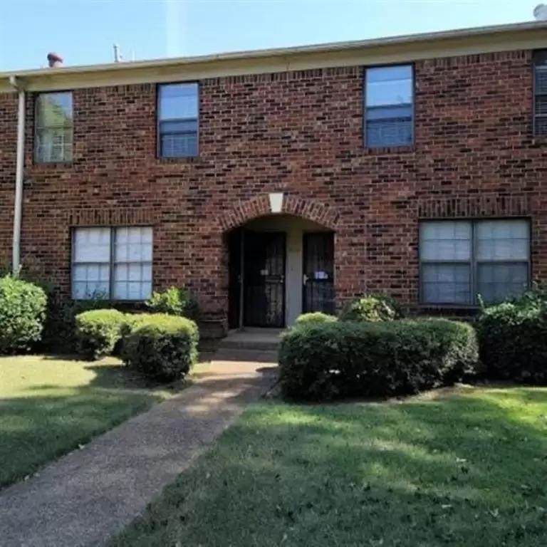 3218 Thirteen Colony Mall - Photo 1