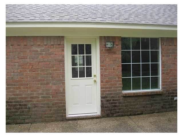 https://bt-photos.global.ssl.fastly.net/memphis/orig_boomver_1_10217306-2.jpg
