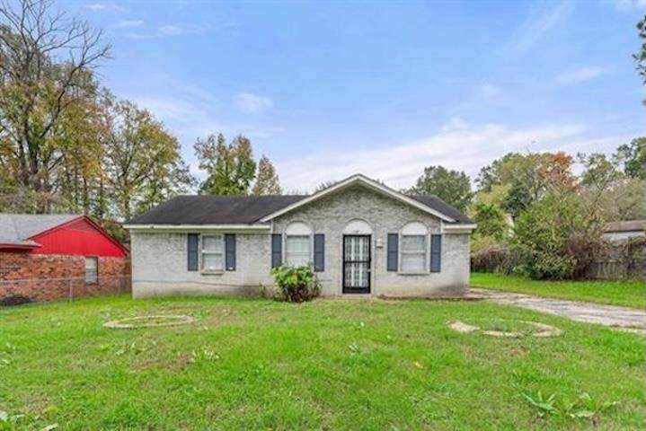 2189 Lisa Ave - Photo 1