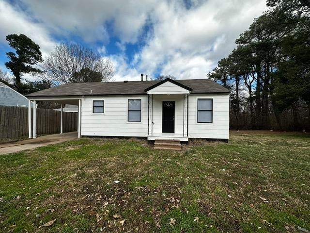 2034 Driftwood Ave - Photo 1