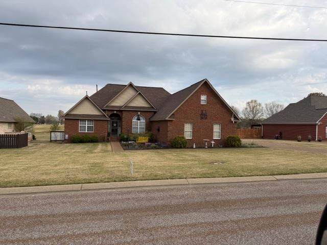 112 Fairway Dr - Photo 1