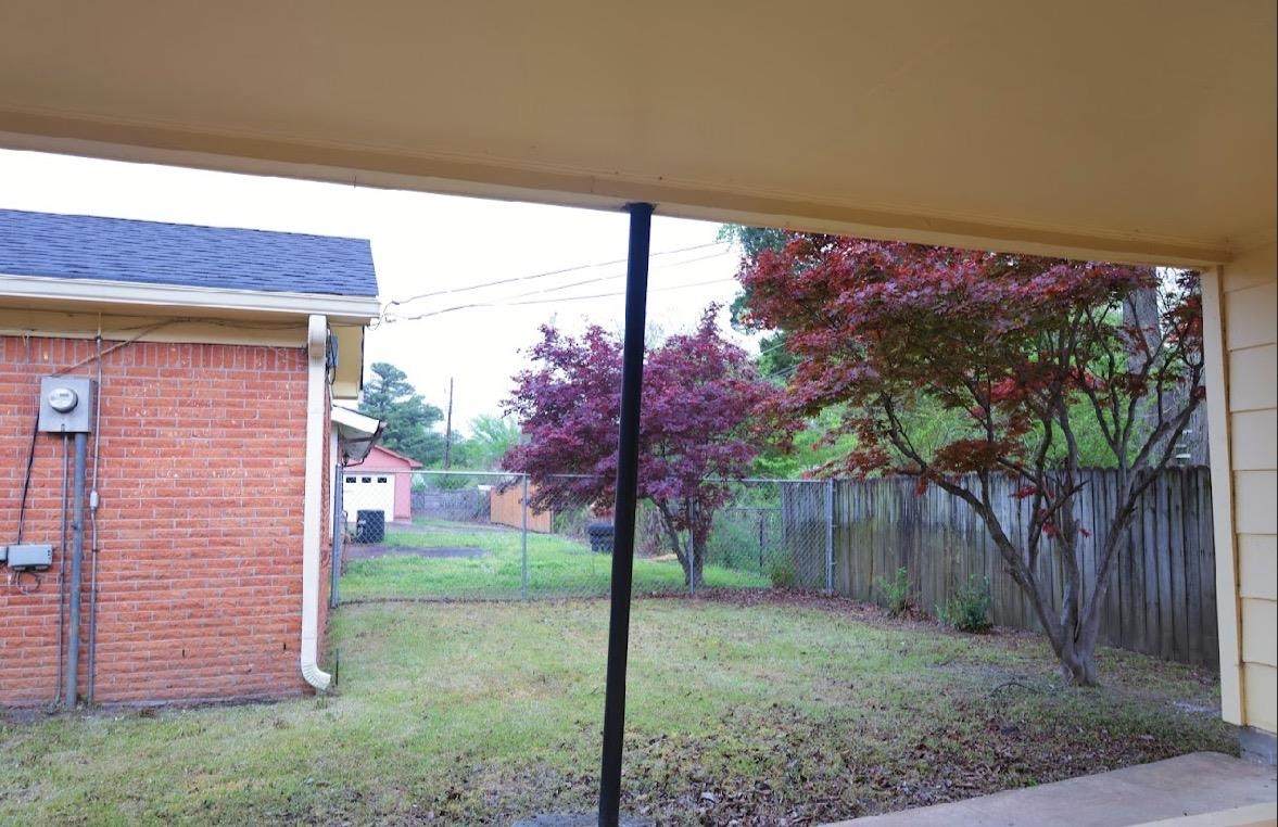 https://bt-photos.global.ssl.fastly.net/memphis/orig_boomver_1_10218973-2.jpg