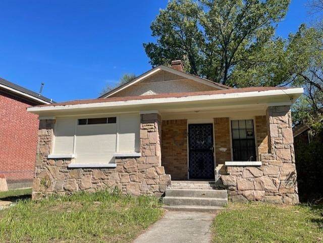 318 Simpson Ave - Photo 1