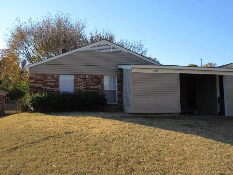 2225 Goldbrier Ln - Photo 1