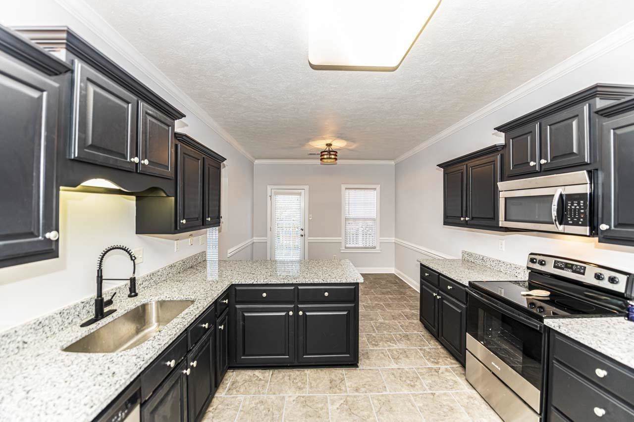 https://bt-photos.global.ssl.fastly.net/memphis/orig_boomver_1_10222221-2.jpg