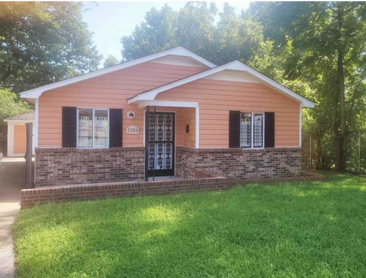 1393 Gold Ave - Photo 1