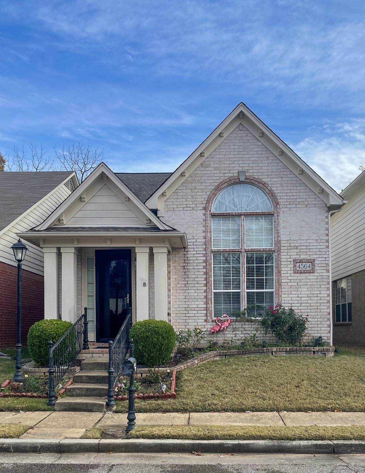 4564 Park Ridge Pky - Photo 1