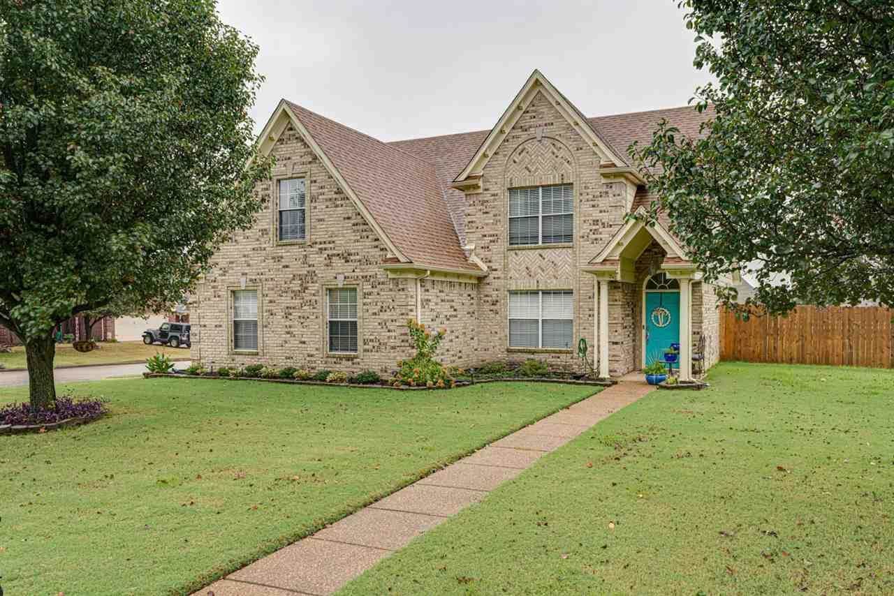 240 Magnolia Garden Ln - Photo 1
