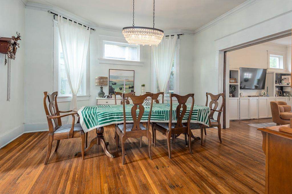 8 Evergreen St - Photo 1