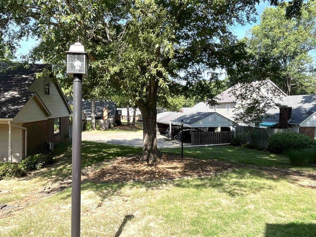 https://bt-photos.global.ssl.fastly.net/memphis/orig_boomver_1_10224537-2.jpg