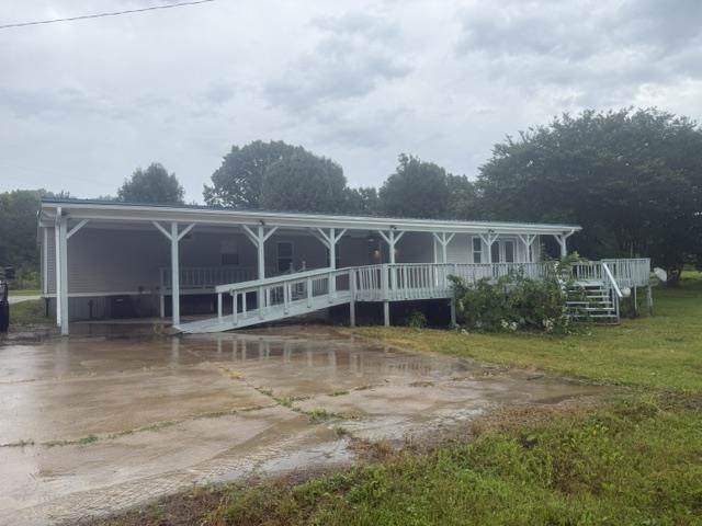 1100 Pine Top Rd - Photo 1