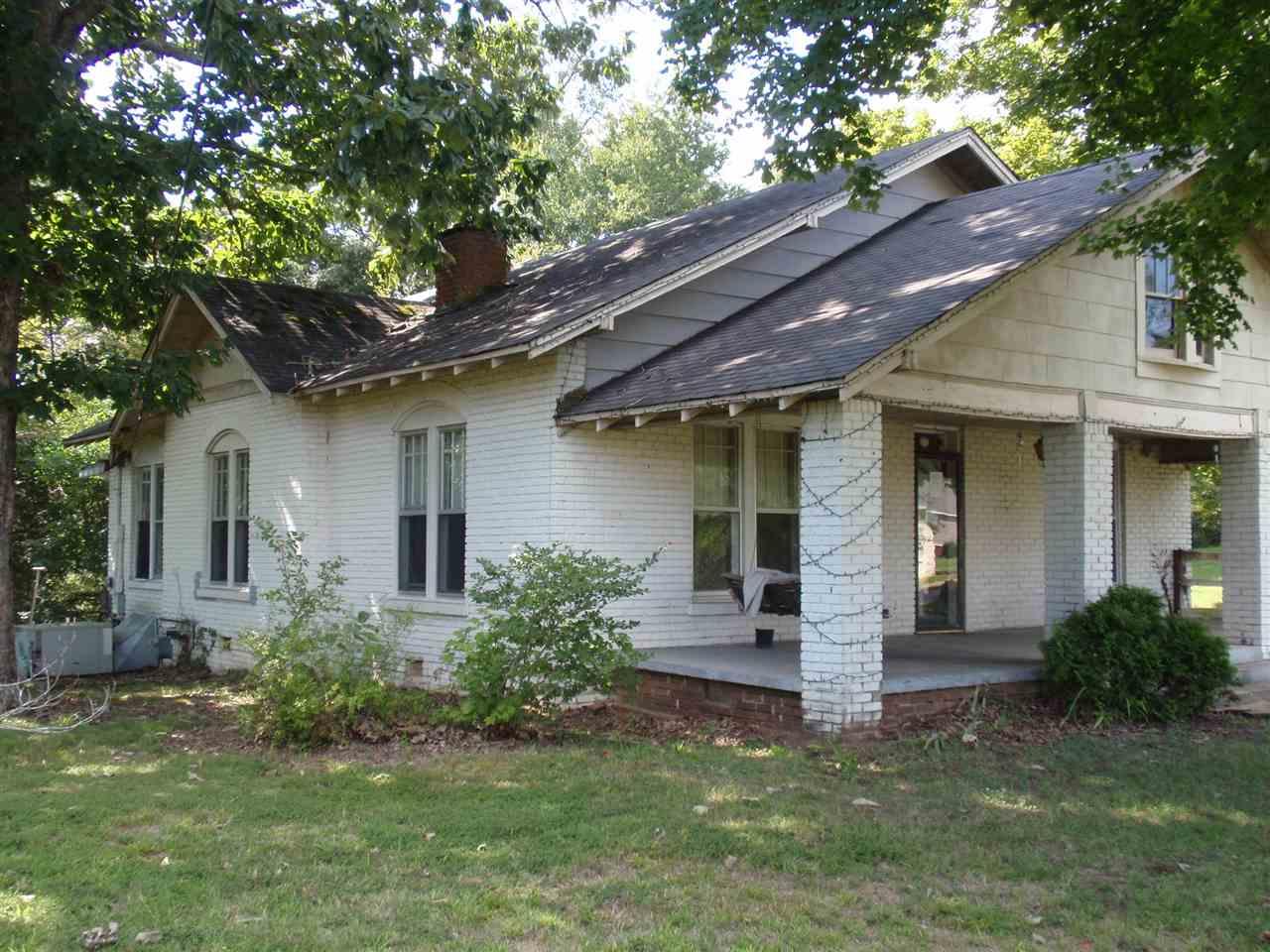 245 Keller St - Photo 1