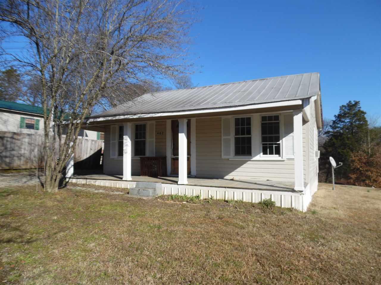 402 Stockade St - Photo 1