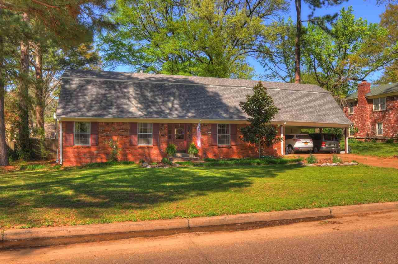 6902 Great Oaks Rd - Photo 1