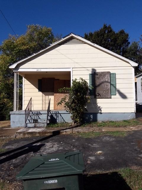 1411 Englewood Dr - Photo 1