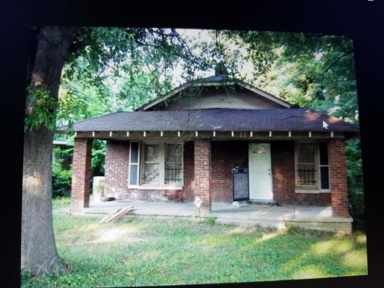 574 Marianna St - Photo 1