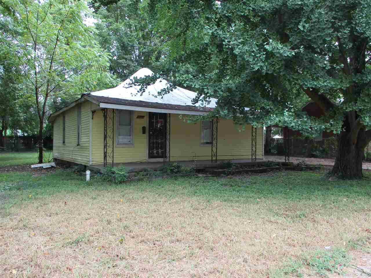 3540 Kallaher Ave - Photo 1