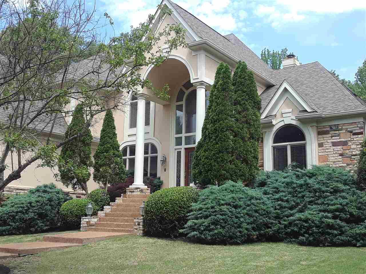 9317 Riveredge Dr - Photo 1