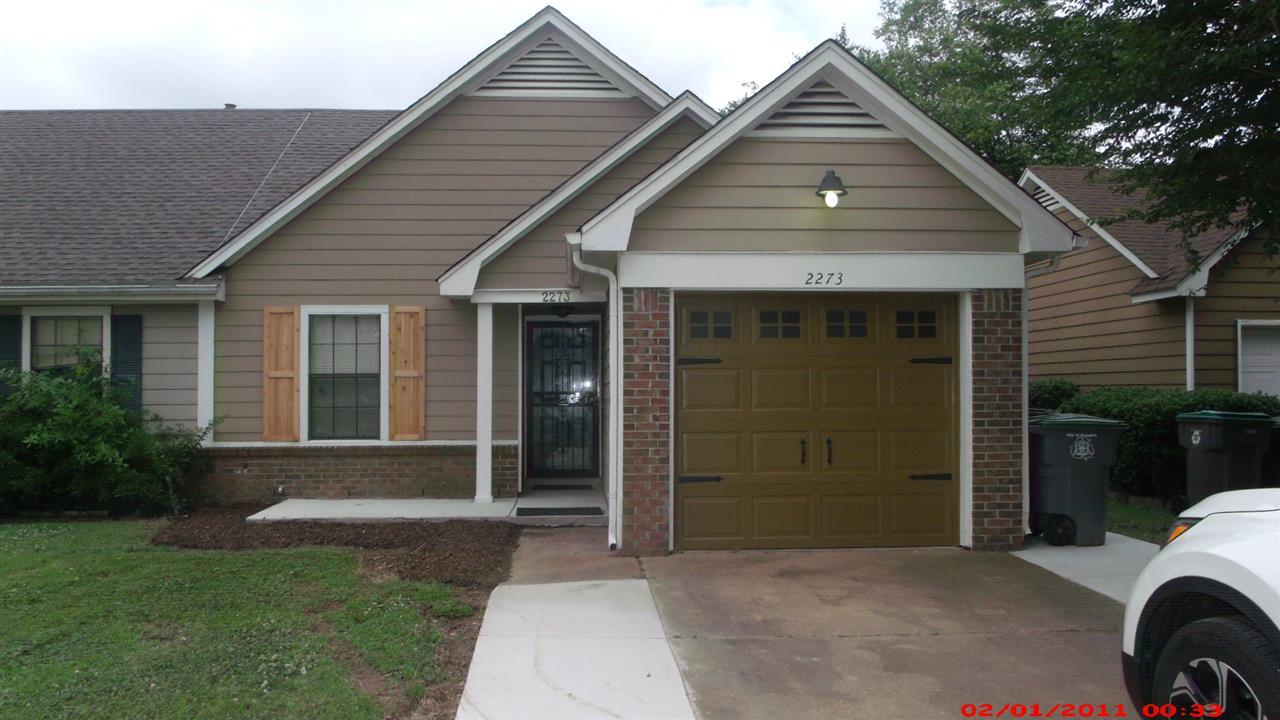 2273 Hometown Dr - Photo 1