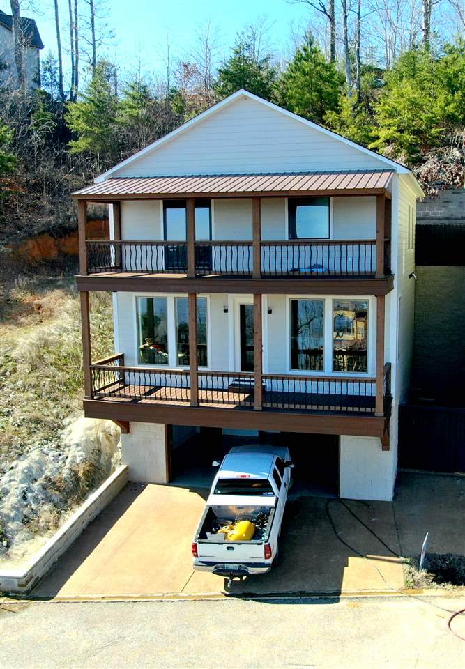 275 High Pointe Dr - Photo 1