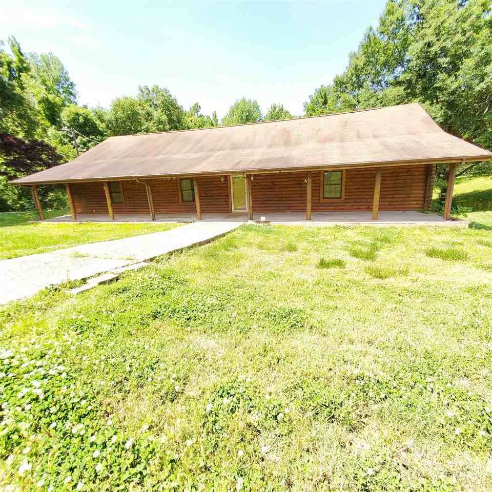 935 Shiloh Dr - Photo 1