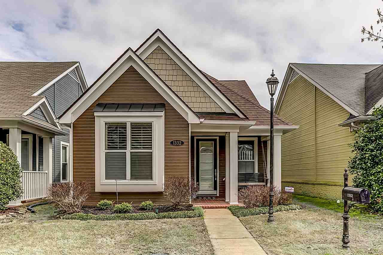 1332 Island Shore Dr - Photo 1