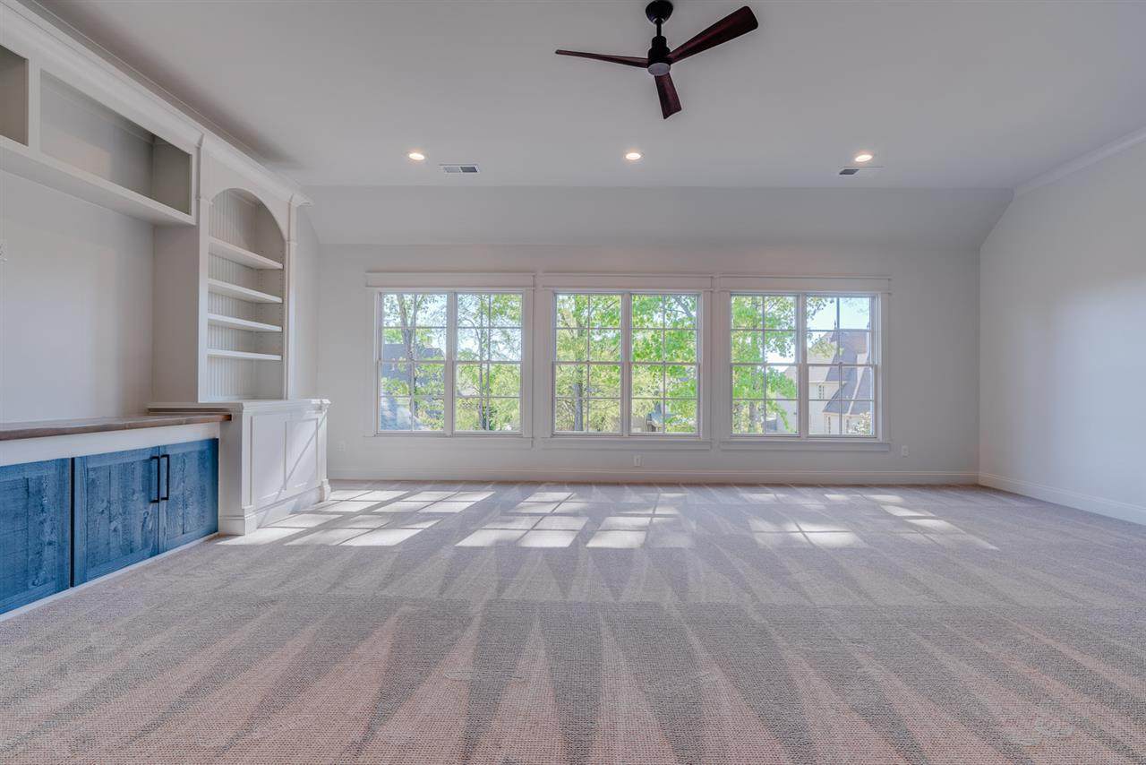 3065 Chapel Woods Cv - Photo 1