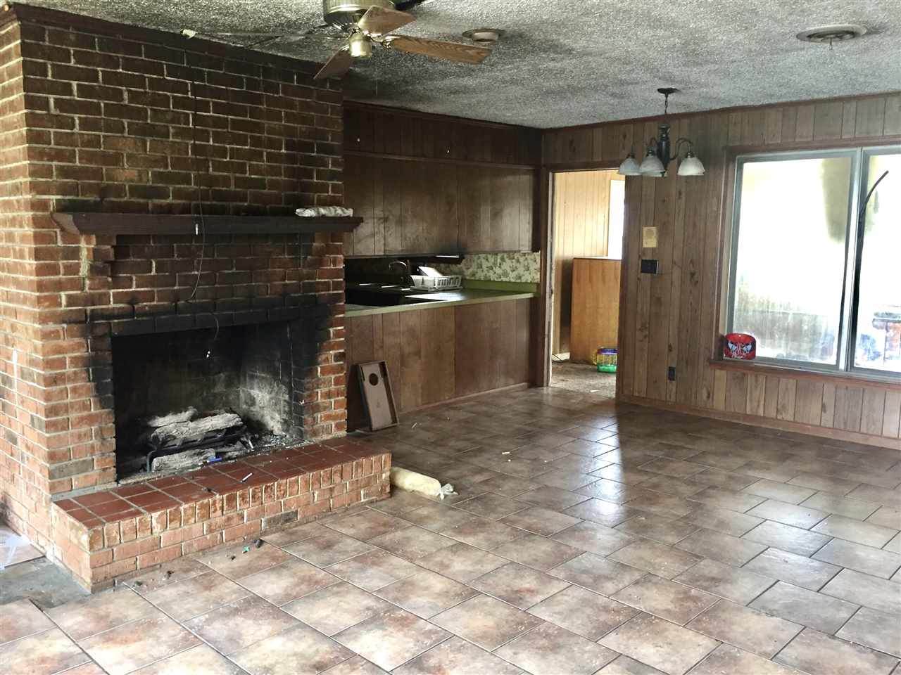 571 Simmons Rd - Photo 1