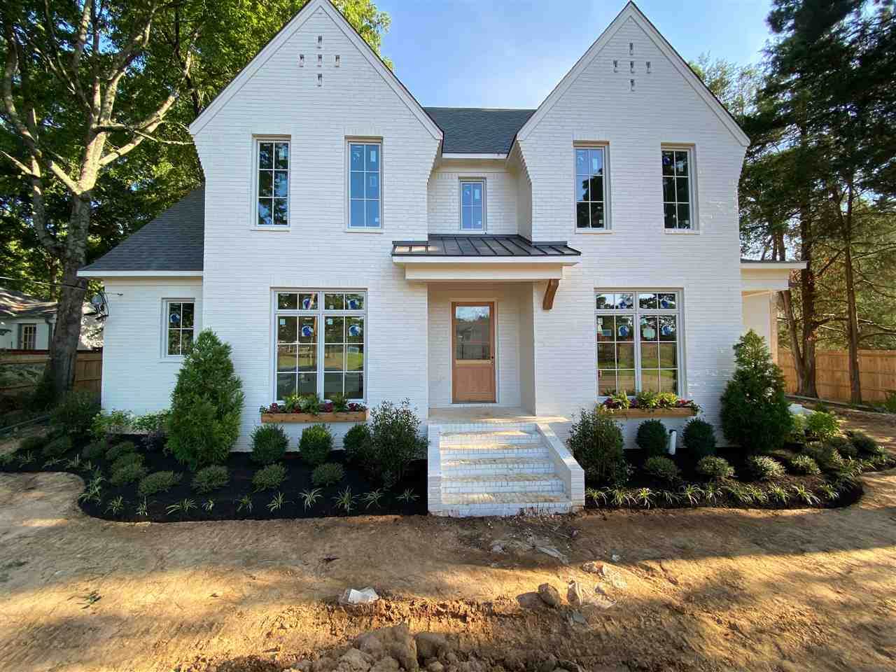 461 Poplar Ave - Photo 1