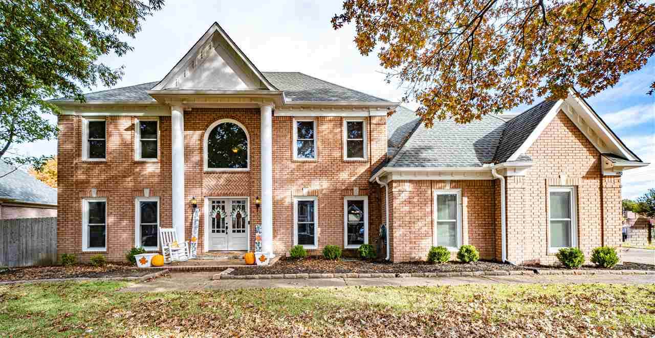 1470 John Ridge Dr - Photo 1