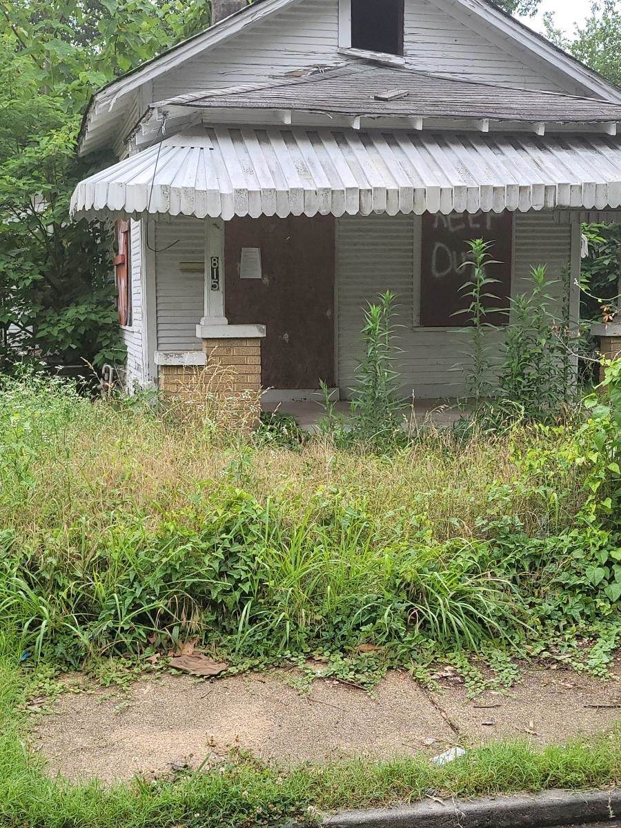 815 Hamilton Ave - Photo 1