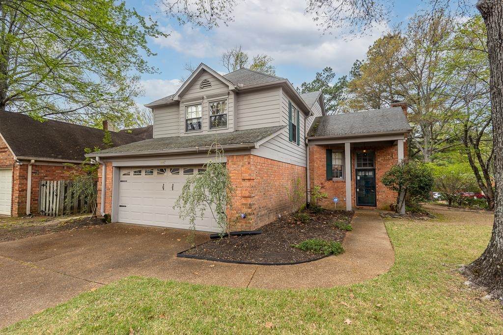 1447 Wood Trail Cir - Photo 1