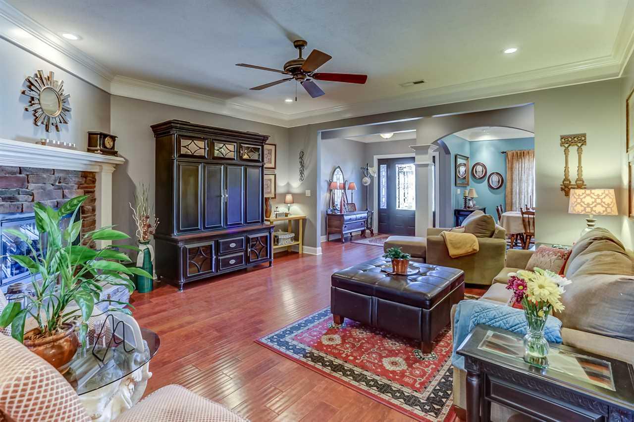 123 Murphey Pl - Photo 1