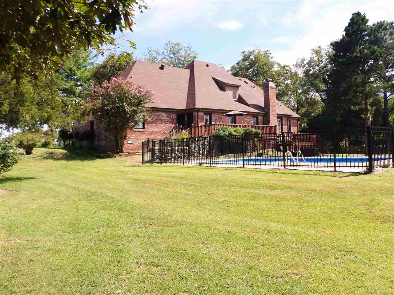 1555 Fortune Rd - Photo 1