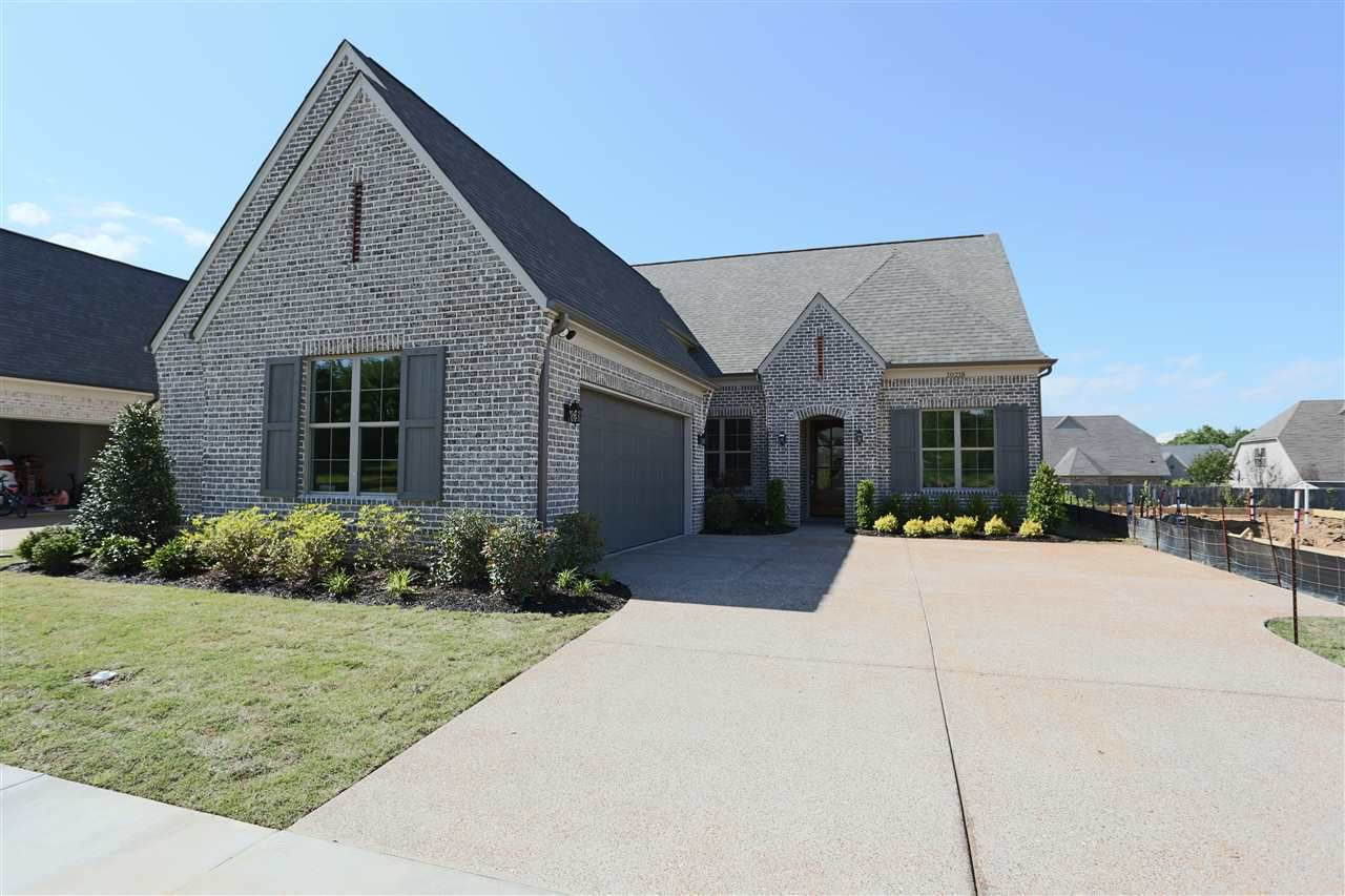 10218 Evergreen Manor Cv - Photo 1