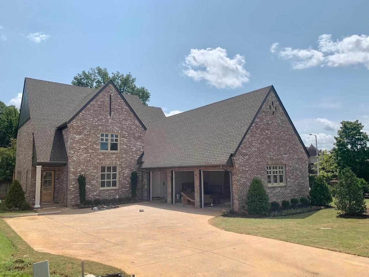 2402 Corinne Oak Ct - Photo 1