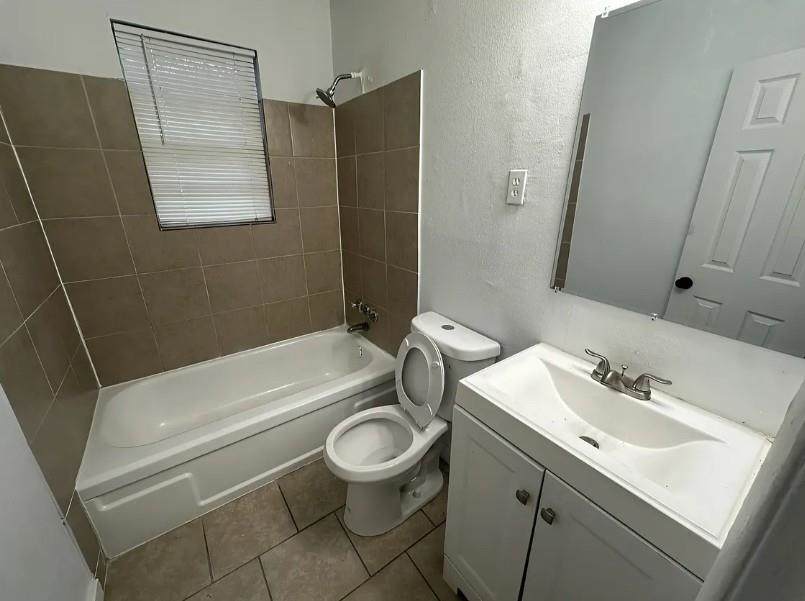 https://bt-photos.global.ssl.fastly.net/memphis/orig_boomver_5_10215947-2.jpg