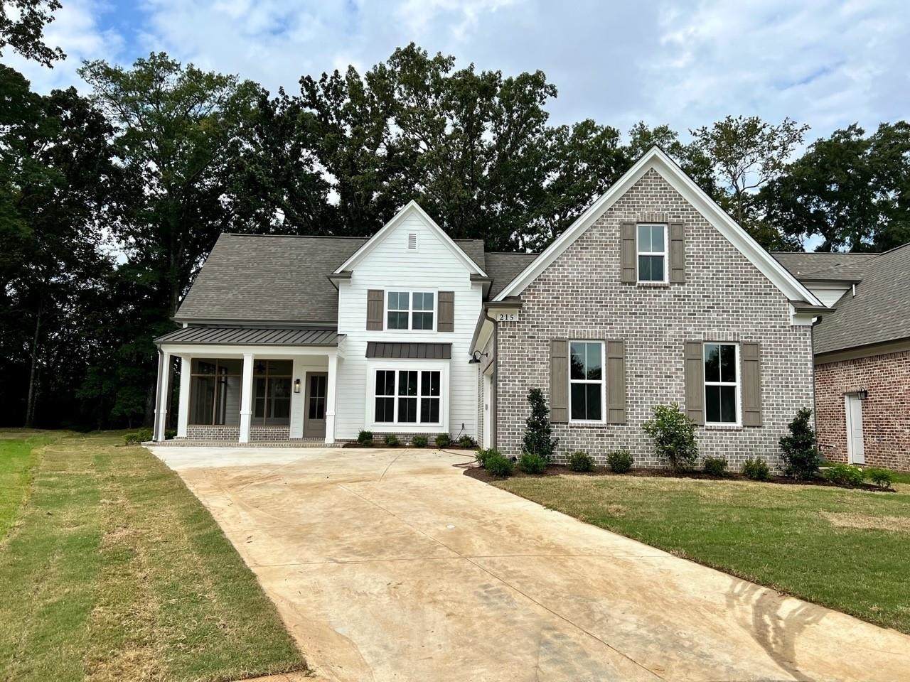 215 Nebhut Ln - Photo 1