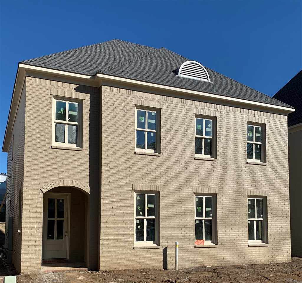 404 Ellsworth St - Photo 1