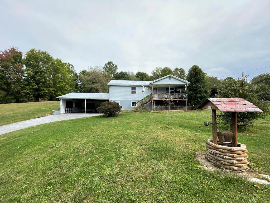 261 Beaman Hill Rd - Photo 1