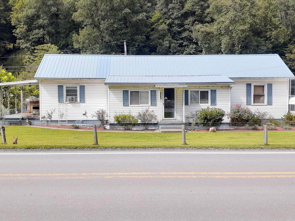 2541 Black Diamond Hwy - Photo 1