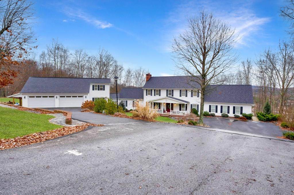 384 Quailview Drive - Photo 1