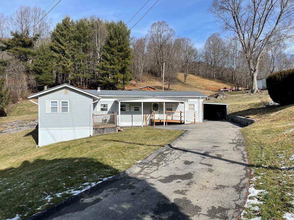 131 Lampkin Lane - Photo 1
