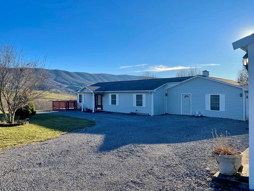 376 Camelot Drive - Photo 1