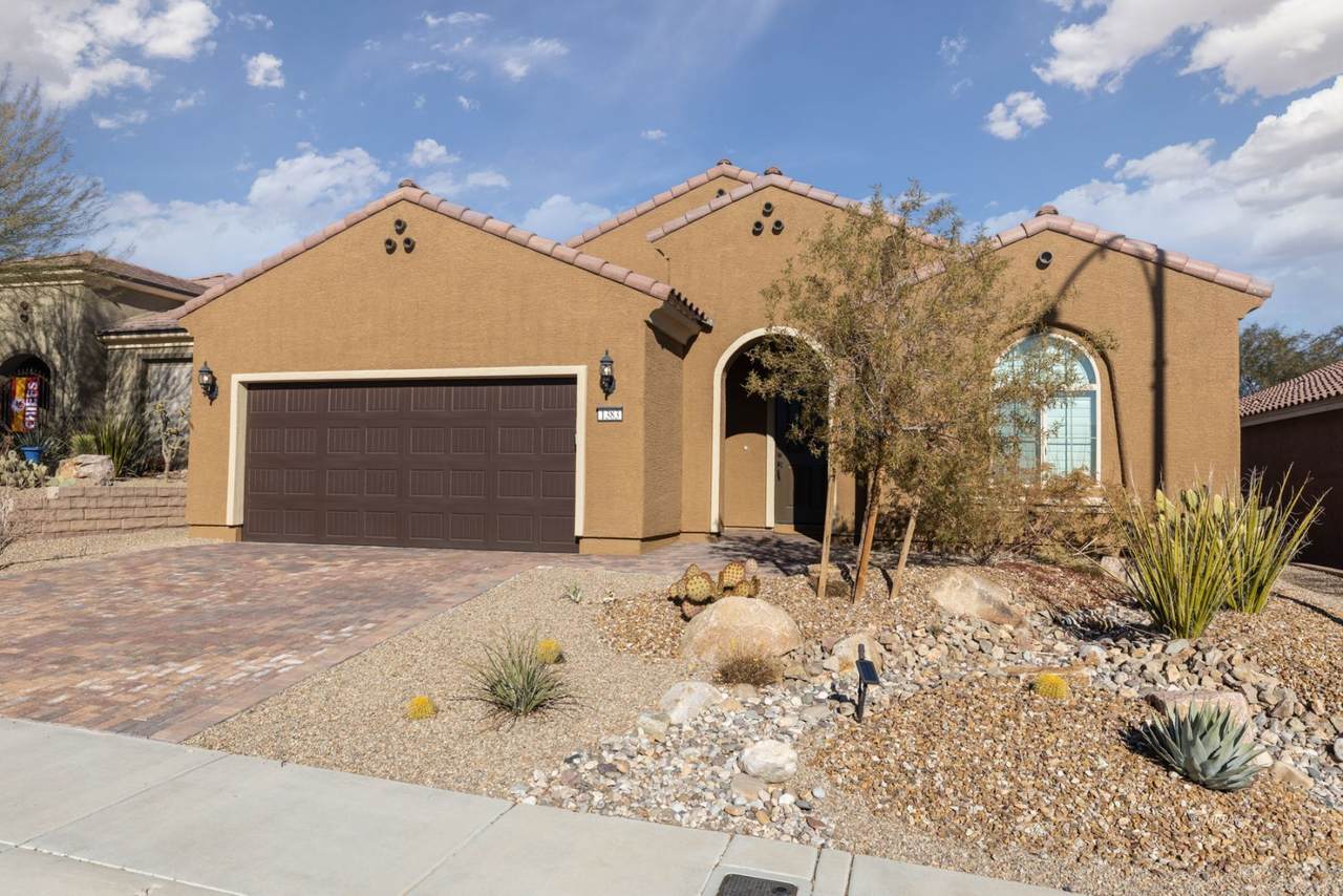 1383 Skylight Way - Photo 1