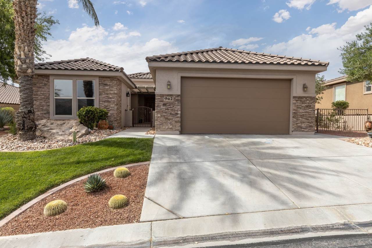 942 Crest View Dr - Photo 1