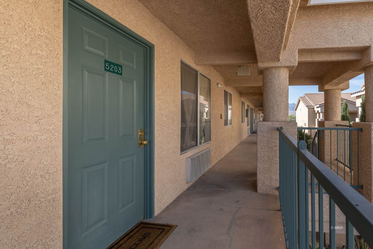 100 Pulsipher Ln - Photo 1