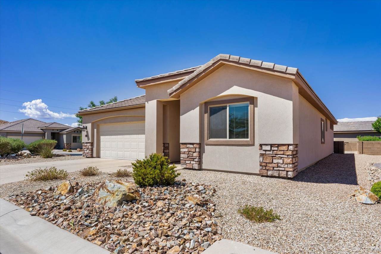 627 Mendicino Ln - Photo 1
