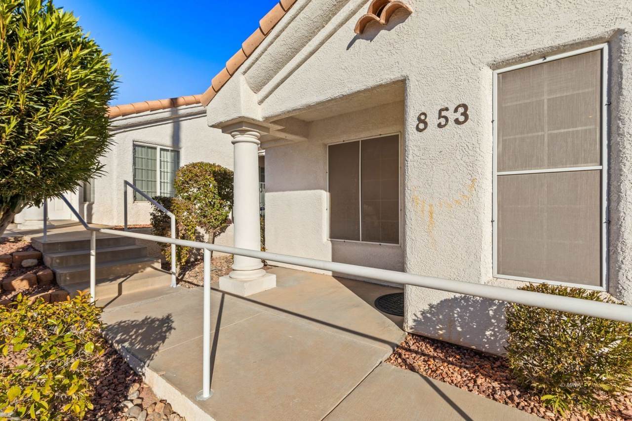 853 Mesa Blvd - Photo 1